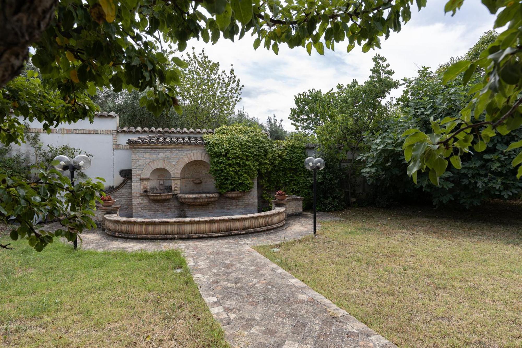 B&B Villa Dei Desideri Chieti Kültér fotó